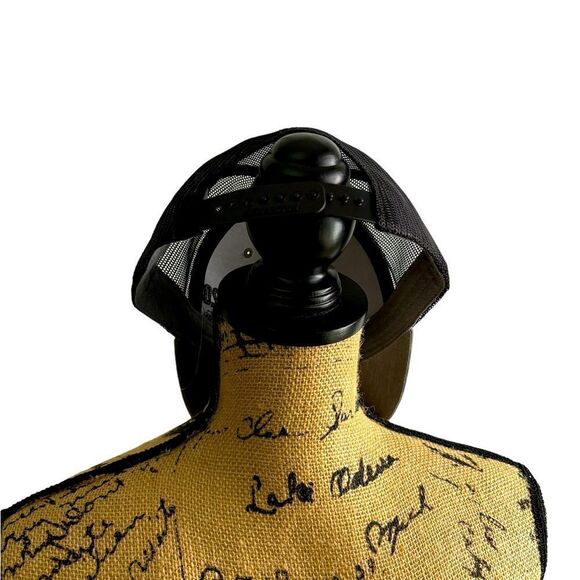 Trucker Cap in Gray and Black NWOT - Picture 3 of 6